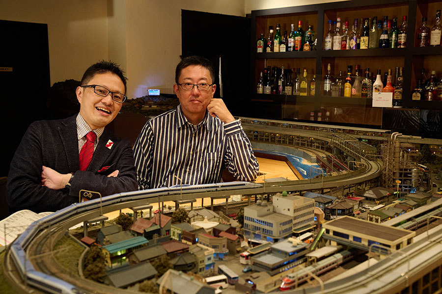 鉄オタ界の巨人・南田裕介さんの夢は「列車内で国境越え」。老後に必要